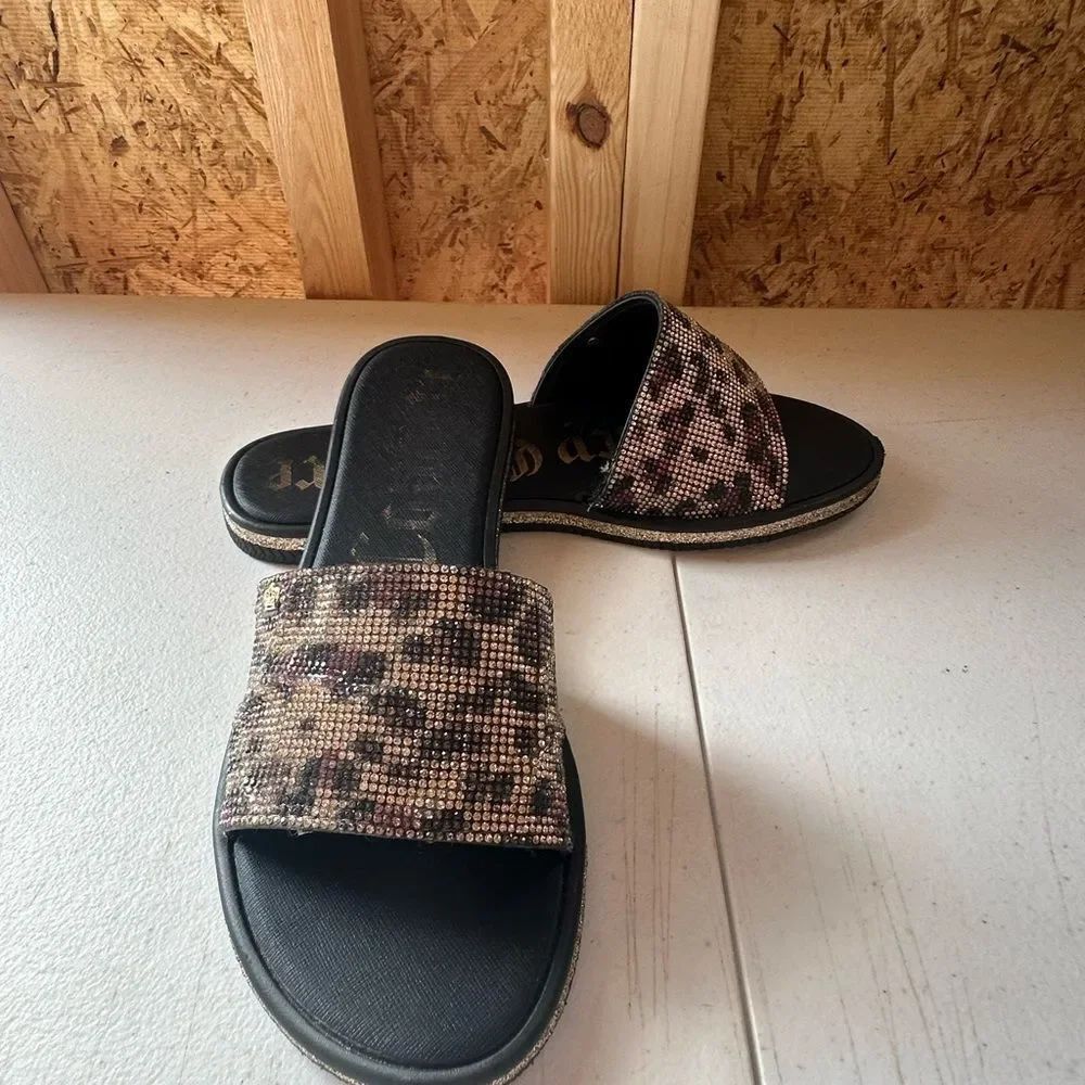 Juicy couture Leopard Print Slide Sandals